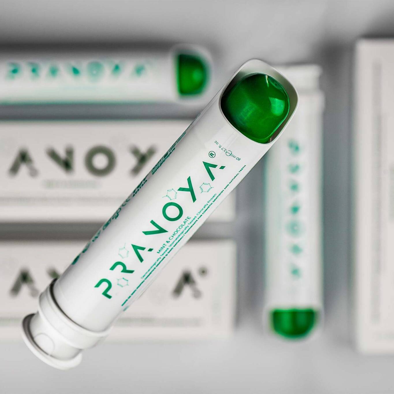 dentifrice pranoya pour facettes dentaires et dents naturelles